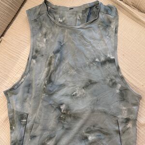 Men’s Lululemon Sleeveless Tie-Dye Top